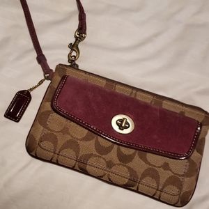 Coach Wristlet (authentic)